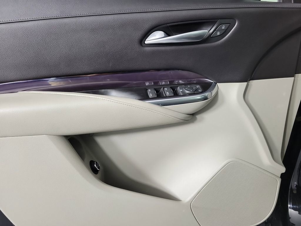 2021 Cadillac XT4 FWD Luxury