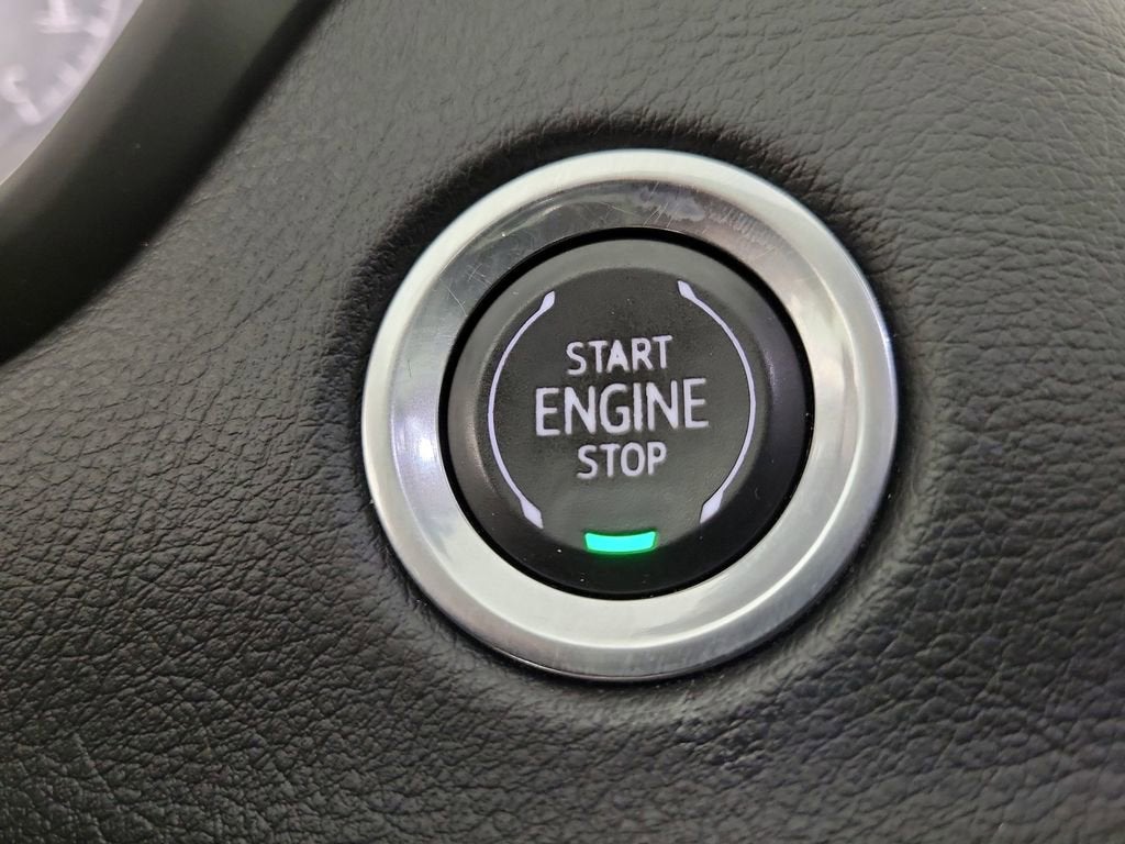 2021 Cadillac XT4 FWD Luxury