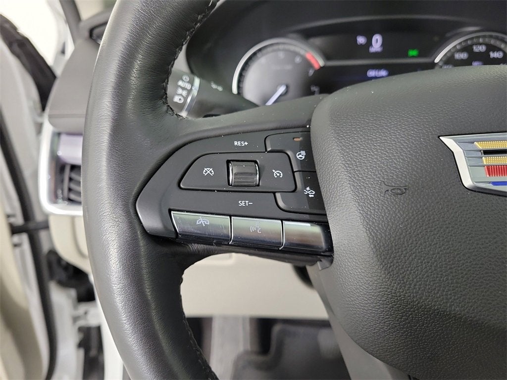 2023 Cadillac XT4 Luxury