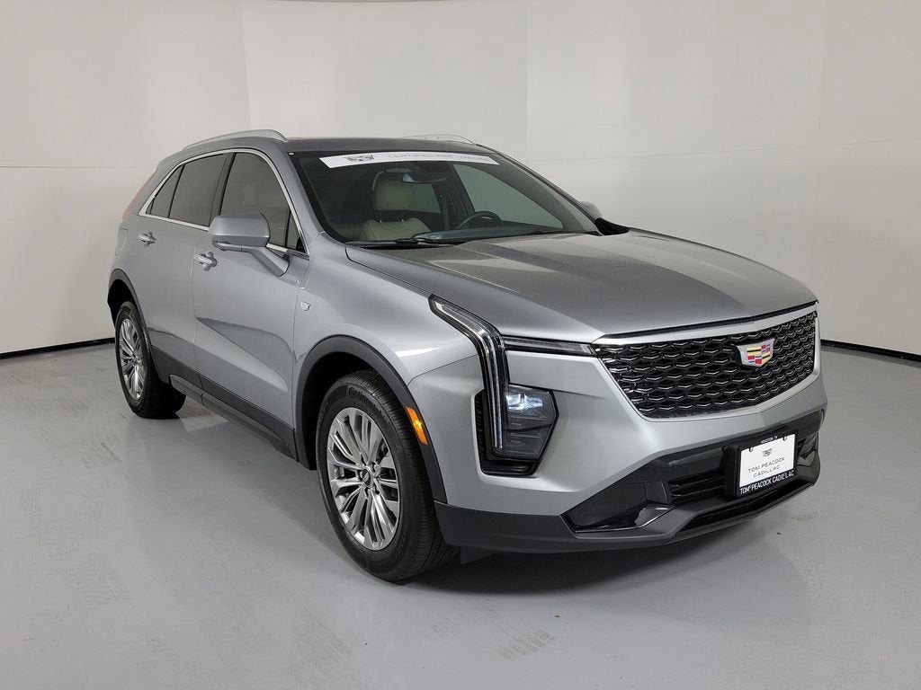 2025 Cadillac XT4 Premium Luxury