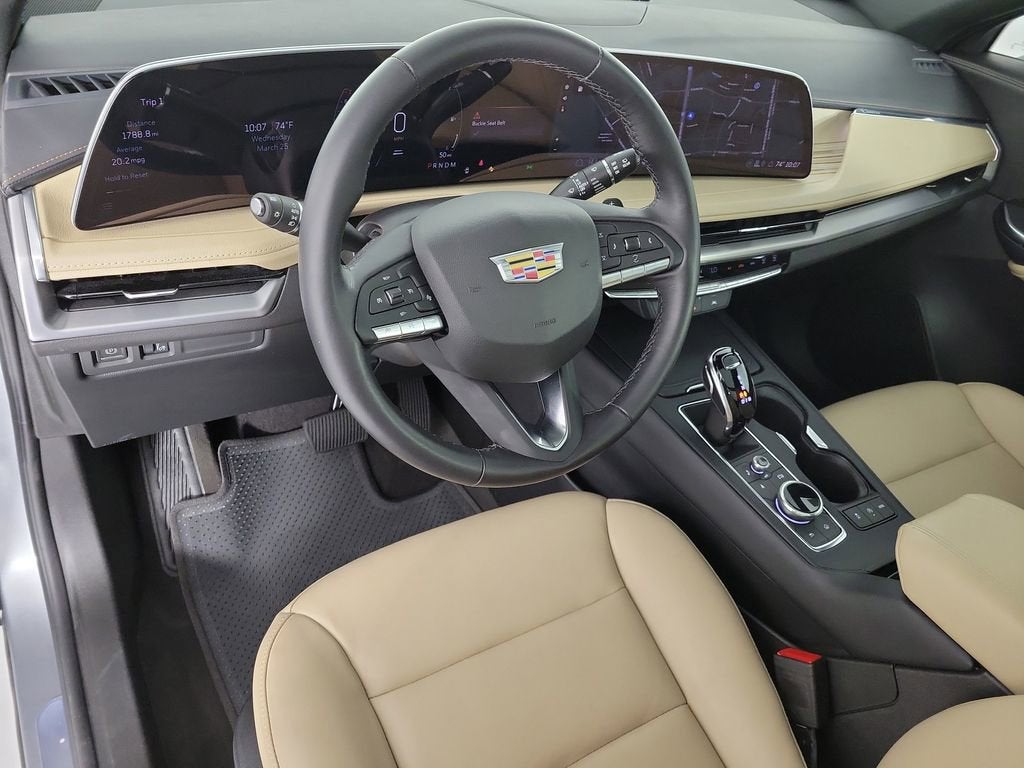 2025 Cadillac XT4 Premium Luxury