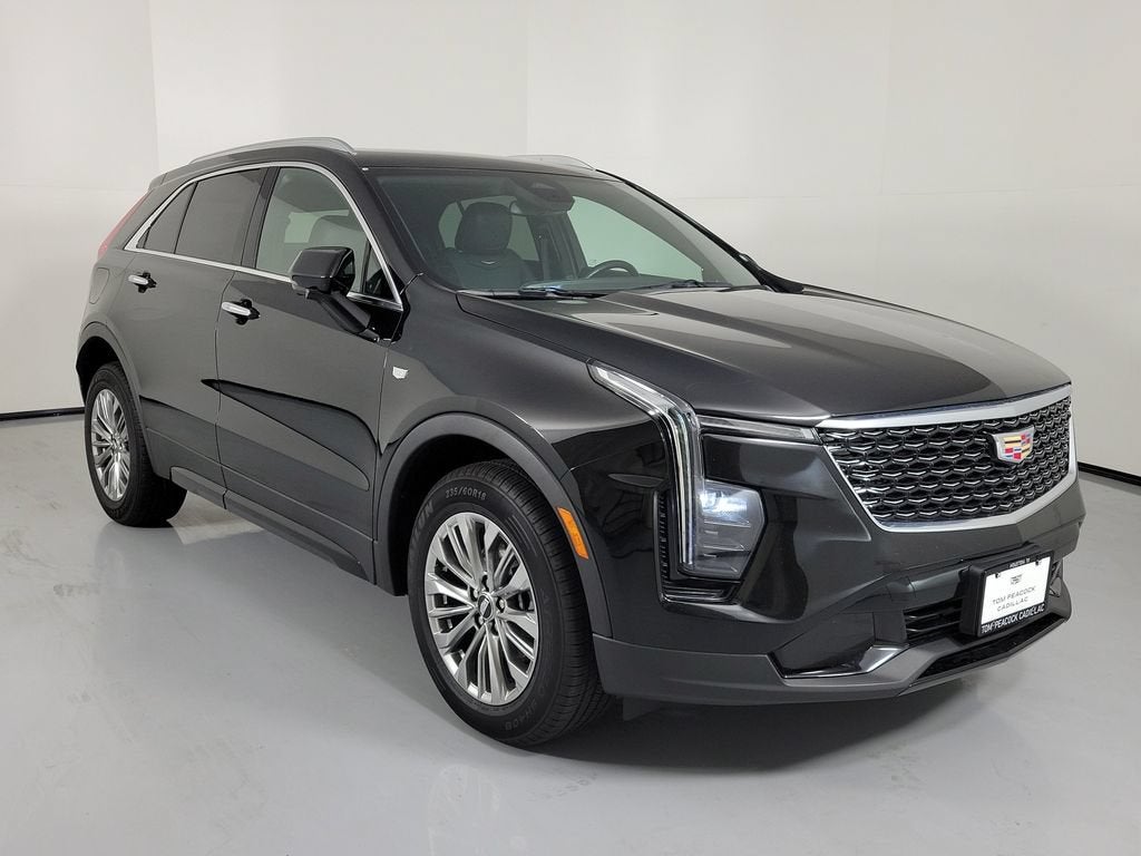 2025 Cadillac XT4 Premium Luxury