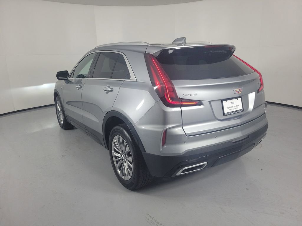 2025 Cadillac XT4 Premium Luxury