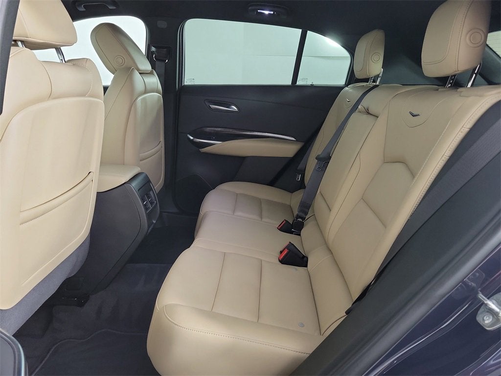 2025 Cadillac XT4 Premium Luxury