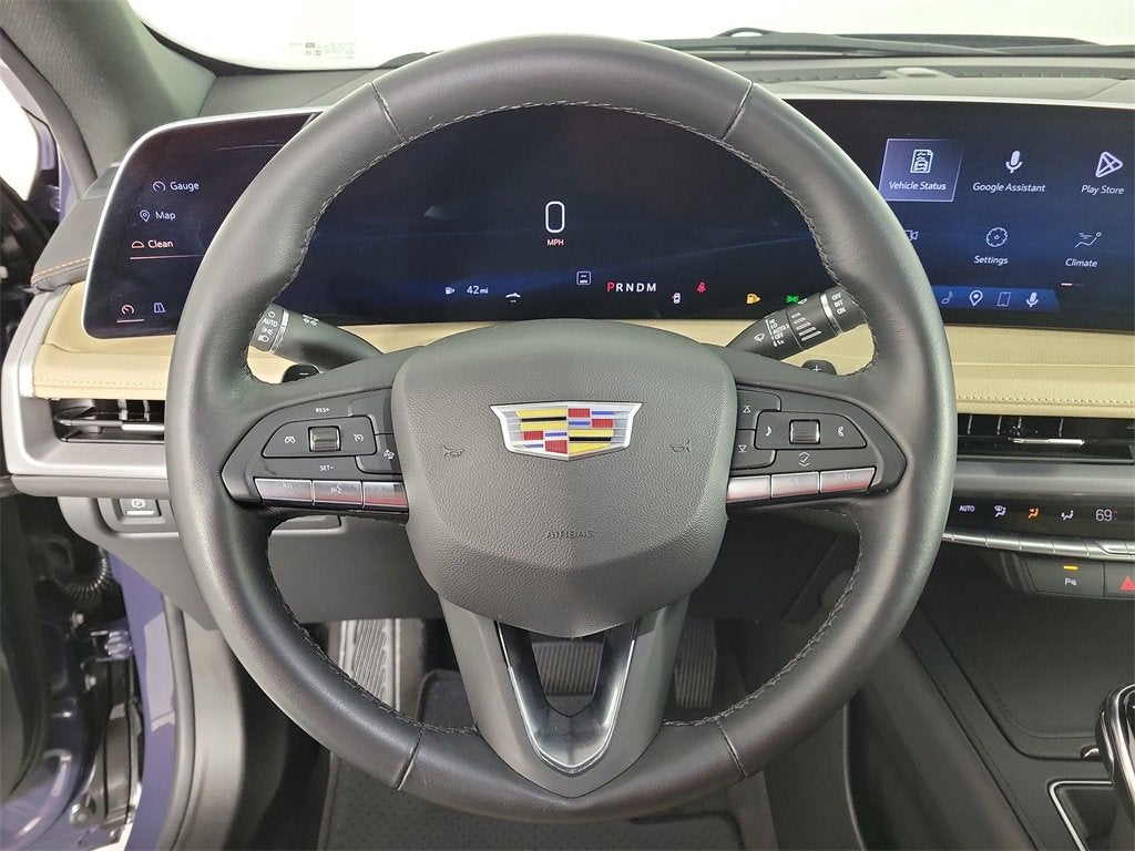 2025 Cadillac XT4 Premium Luxury