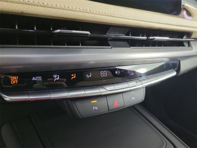 2025 Cadillac XT4 Premium Luxury