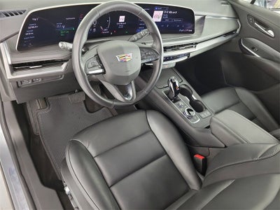 2025 Cadillac XT4 Premium Luxury