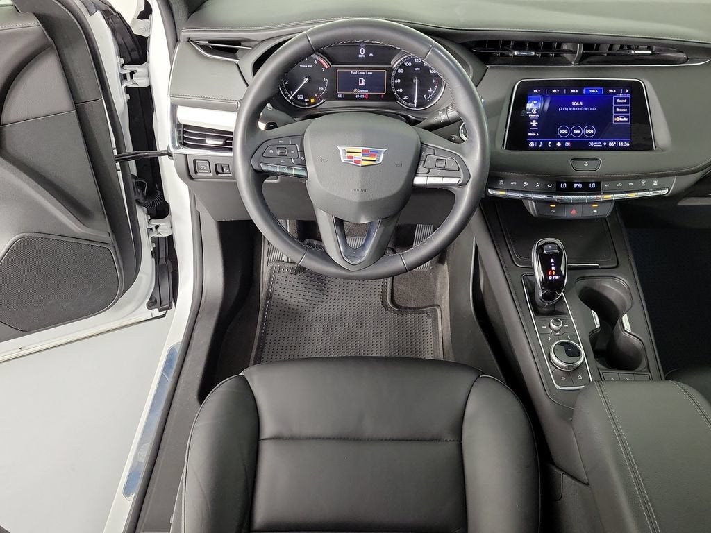 2023 Cadillac XT4 FWD Premium Luxury