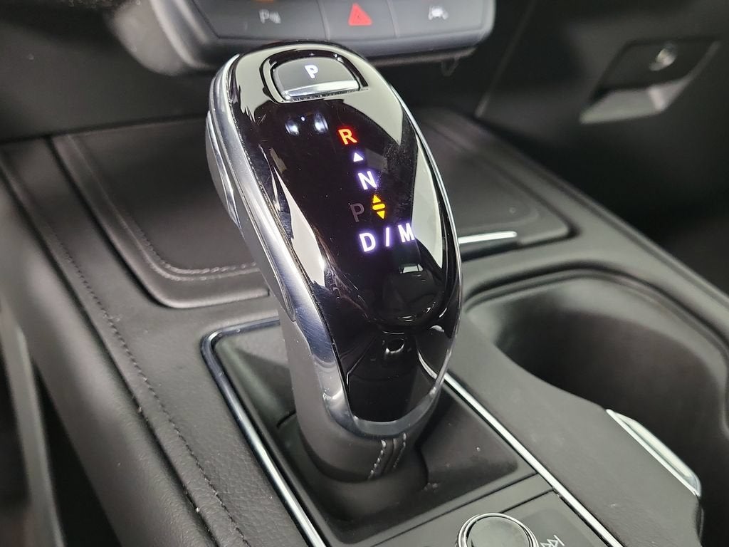 2023 Cadillac XT4 FWD Premium Luxury