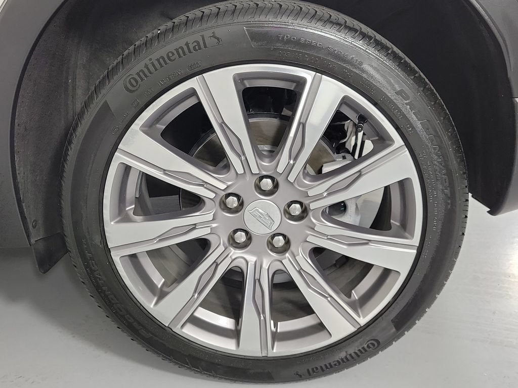2023 Cadillac XT4 FWD Premium Luxury