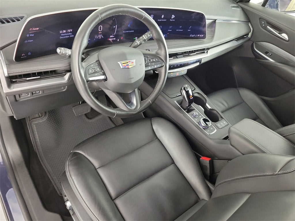 2025 Cadillac XT4 Premium Luxury