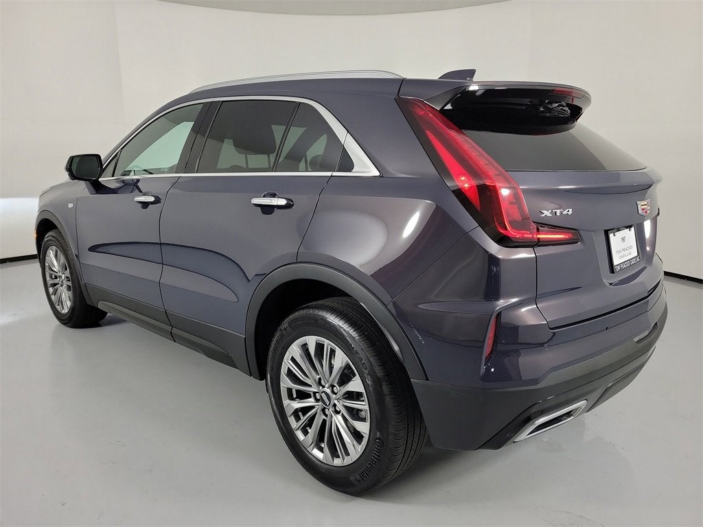 2025 Cadillac XT4 Premium Luxury