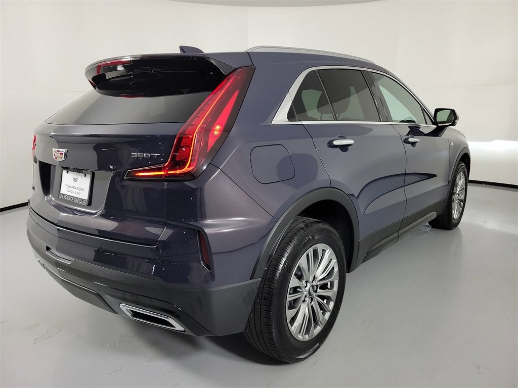 2025 Cadillac XT4 Premium Luxury