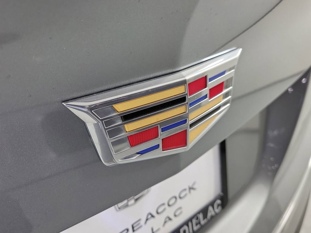 2025 Cadillac XT4 Premium Luxury