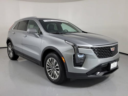 2025 Cadillac XT4 Premium Luxury