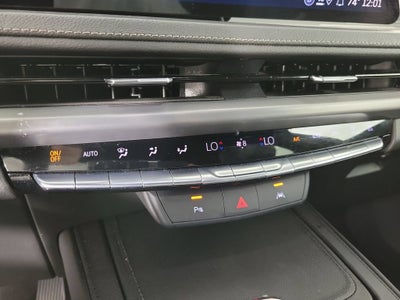 2025 Cadillac XT4 Premium Luxury