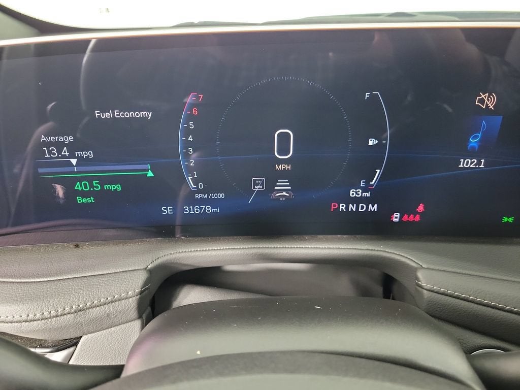 2025 Cadillac XT4 Premium Luxury