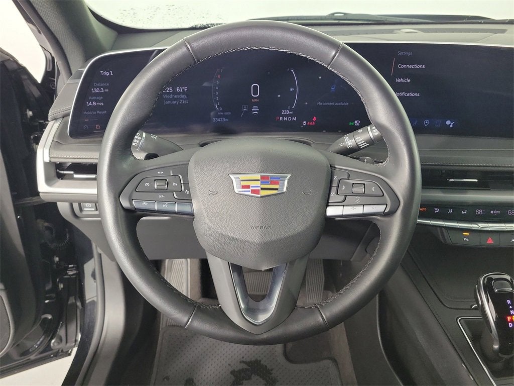 2025 Cadillac XT4 Premium Luxury