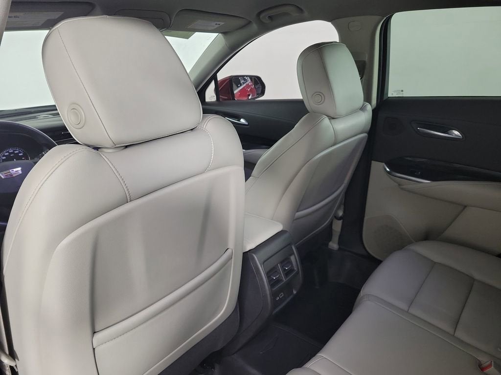 2021 Cadillac XT4 Premium Luxury