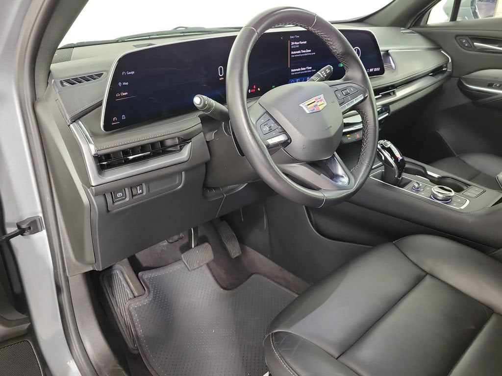 2025 Cadillac XT4 Premium Luxury