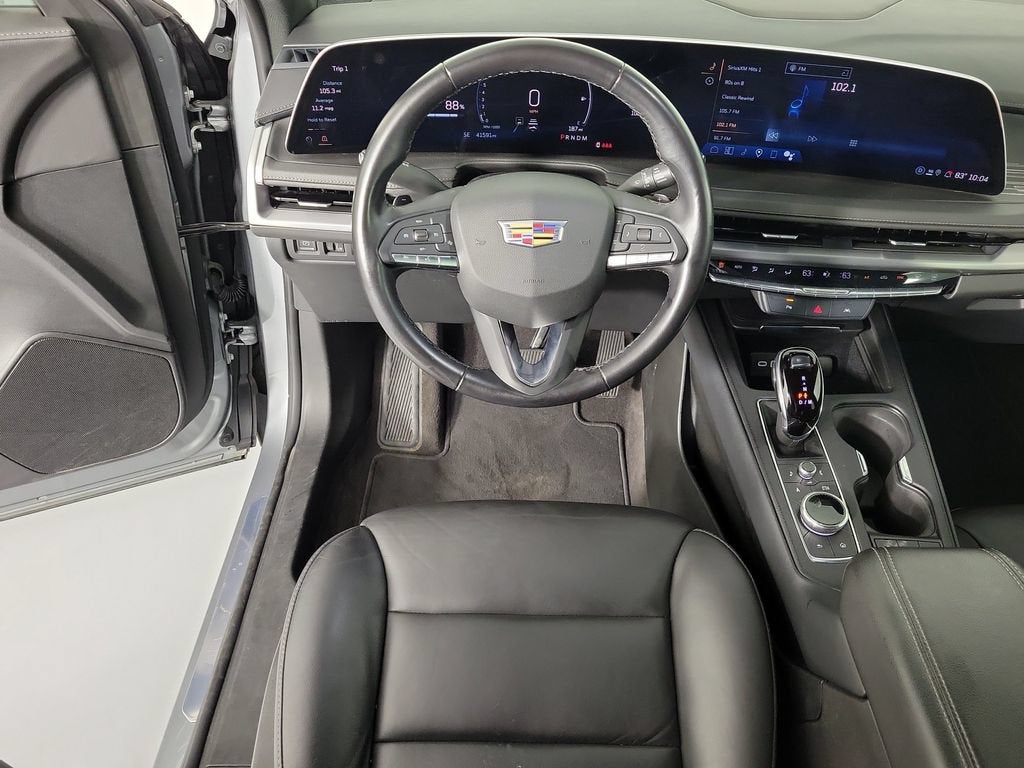 2025 Cadillac XT4 Premium Luxury