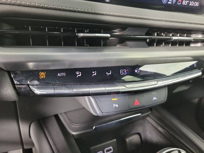2025 Cadillac XT4 Premium Luxury