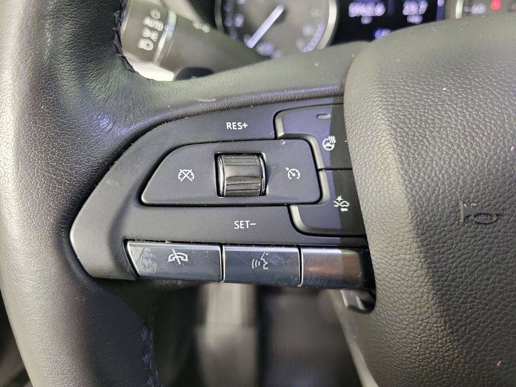 2021 Cadillac XT4 Premium Luxury