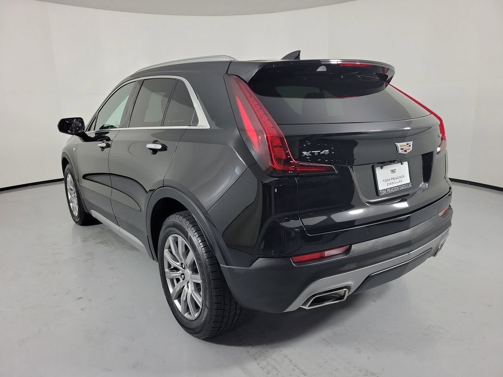 2021 Cadillac XT4 Premium Luxury