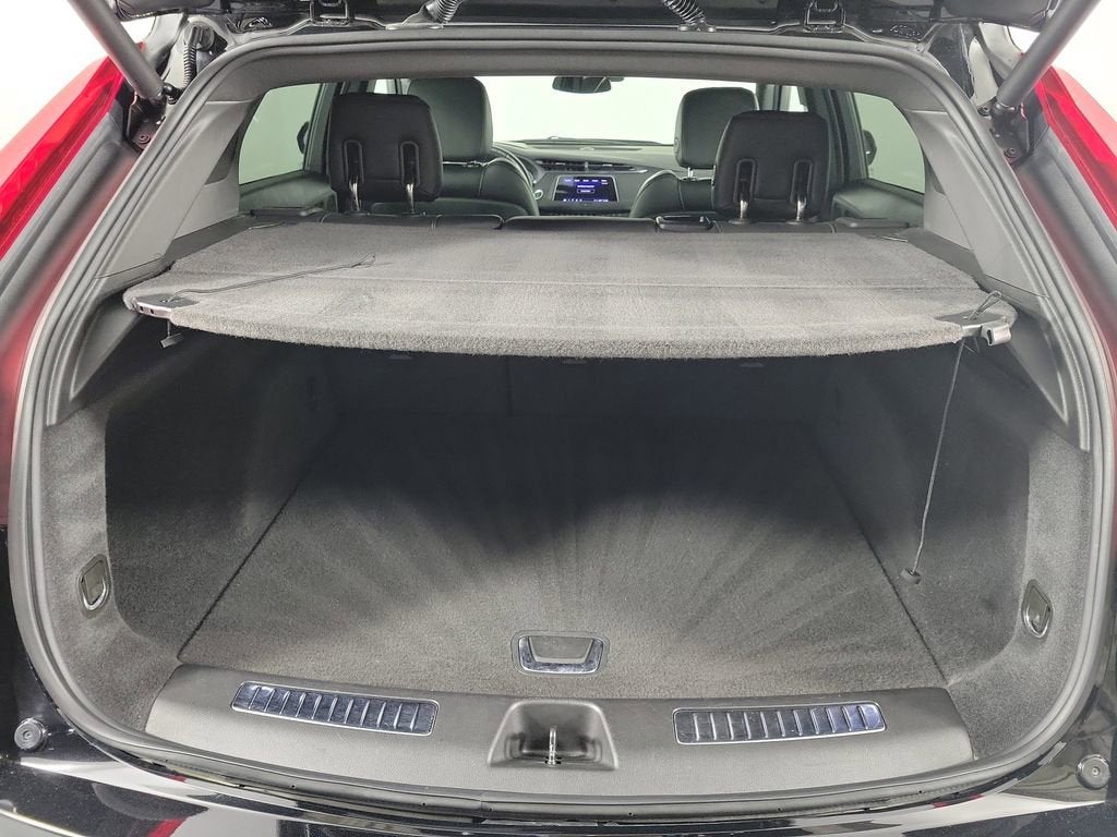 2021 Cadillac XT4 Premium Luxury