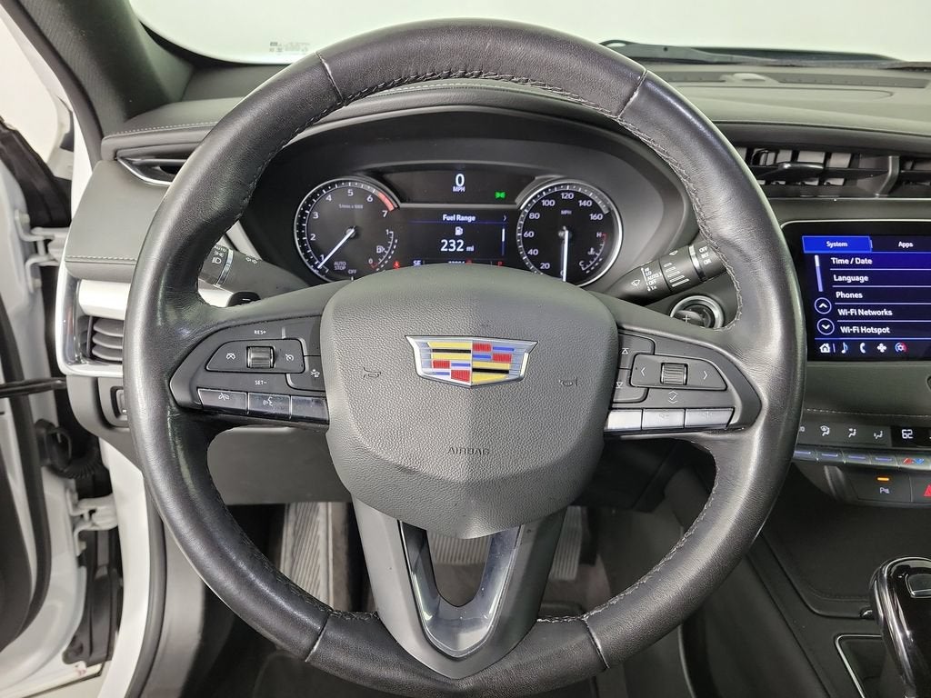 2023 Cadillac XT4 Premium Luxury