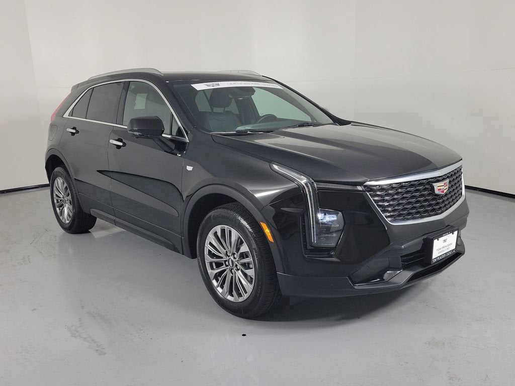 2025 Cadillac XT4 Premium Luxury