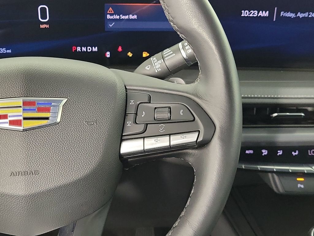 2025 Cadillac XT4 Premium Luxury