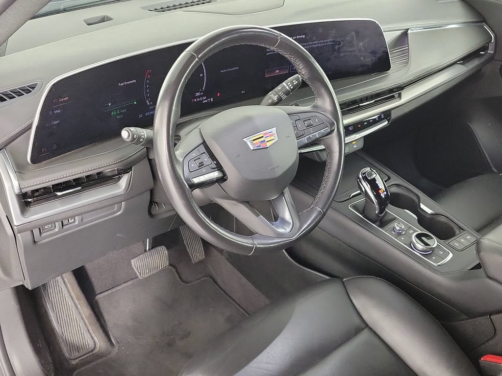 2024 Cadillac XT4 Premium Luxury