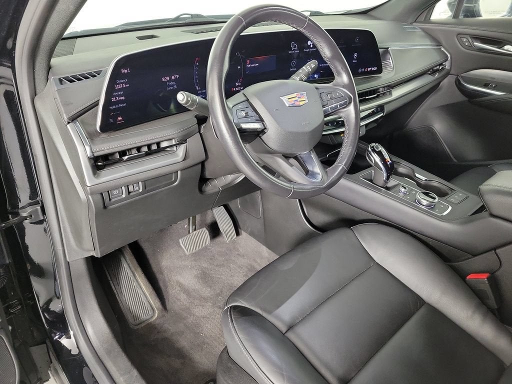 2024 Cadillac XT4 Premium Luxury