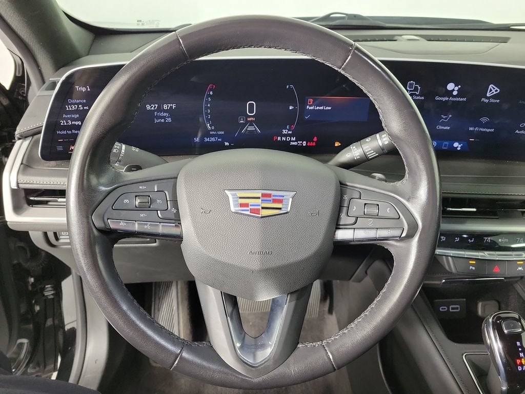 2024 Cadillac XT4 Premium Luxury