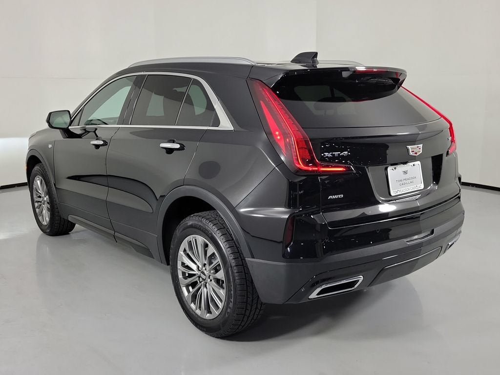 2024 Cadillac XT4 Premium Luxury