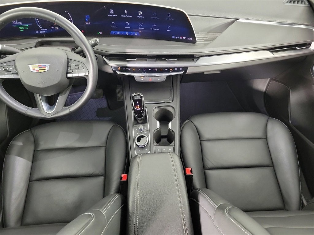 2025 Cadillac XT4 Premium Luxury