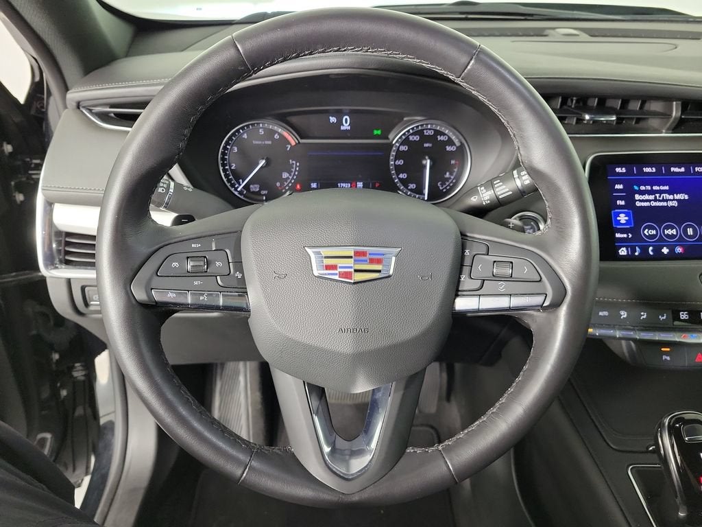 2023 Cadillac XT4 Premium Luxury