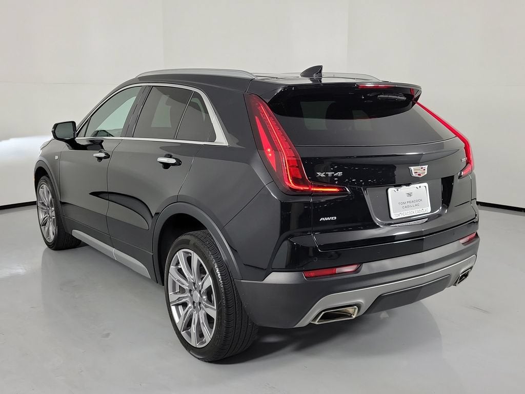 2023 Cadillac XT4 Premium Luxury