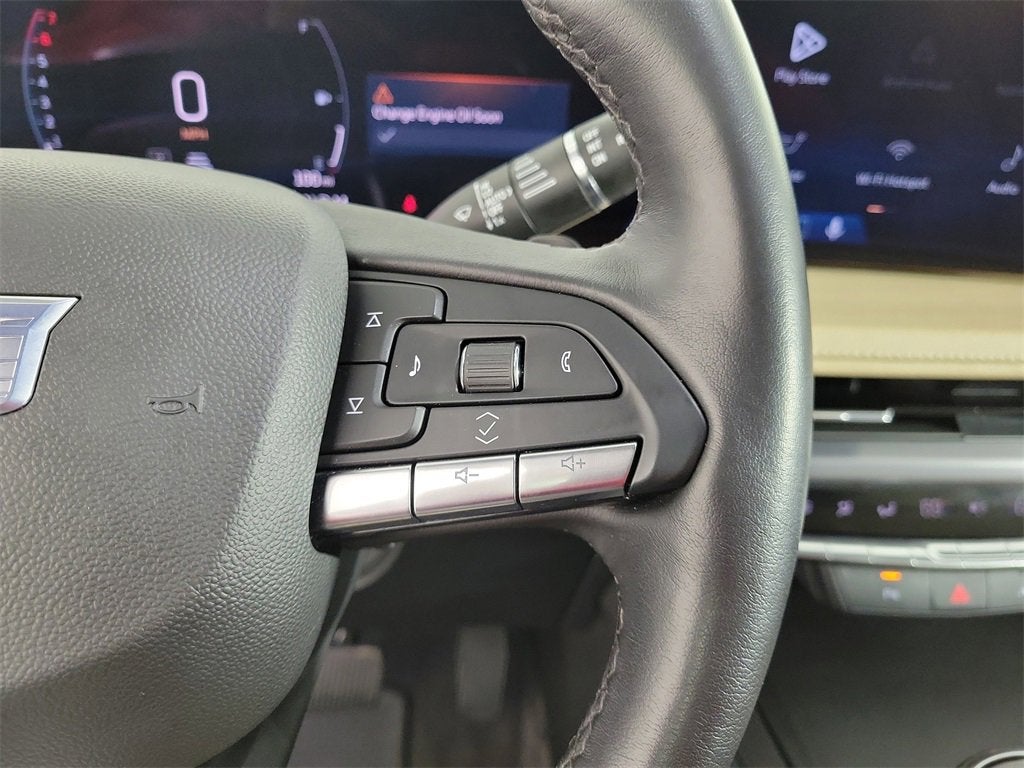 2025 Cadillac XT4 Premium Luxury