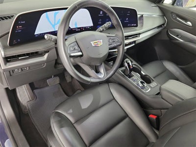 2025 Cadillac XT4 Premium Luxury