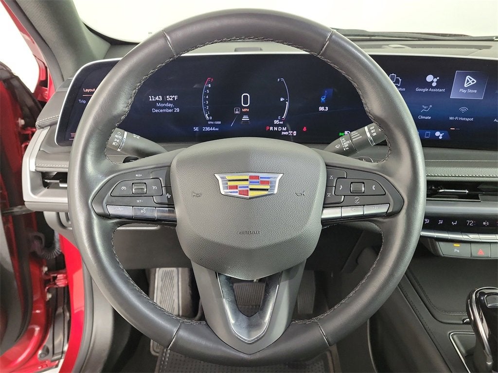 2024 Cadillac XT4 Premium Luxury