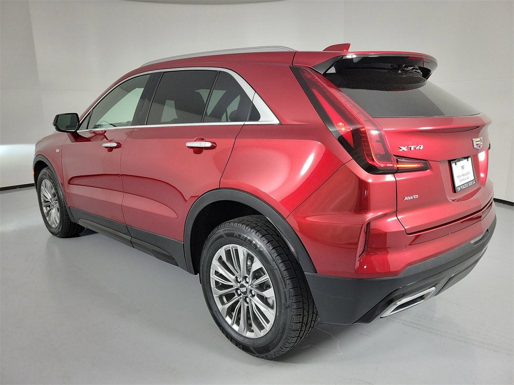 2024 Cadillac XT4 Premium Luxury