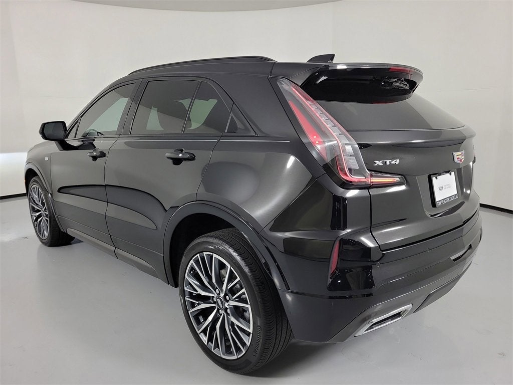2024 Cadillac XT4 Sport
