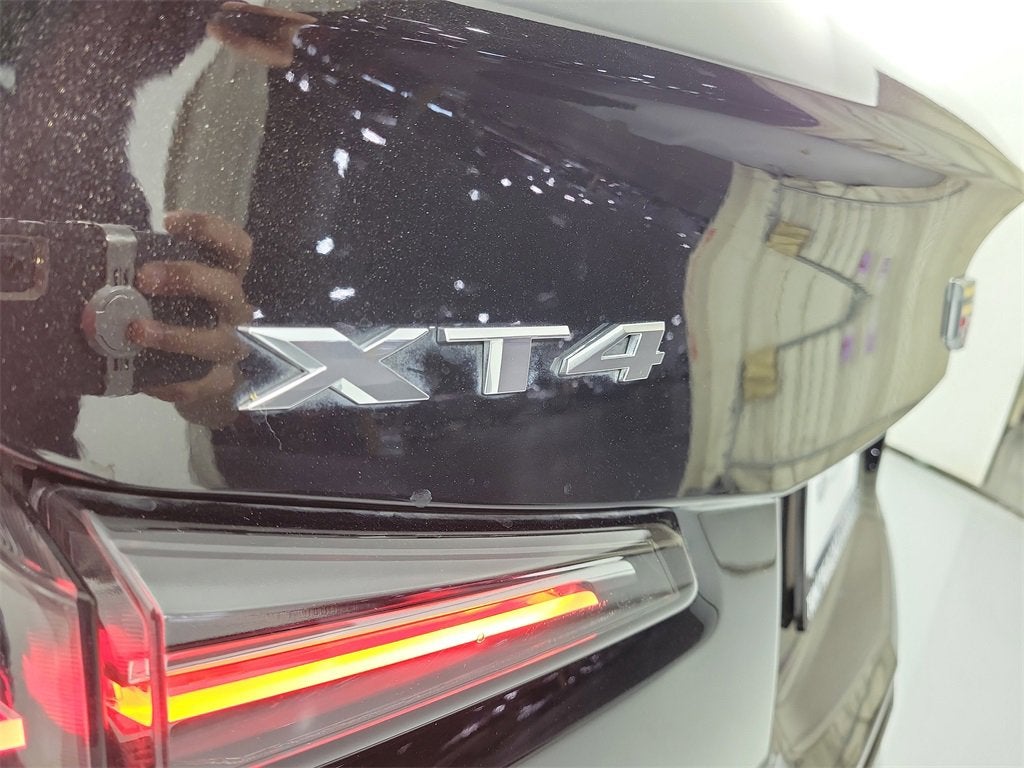 2024 Cadillac XT4 Sport