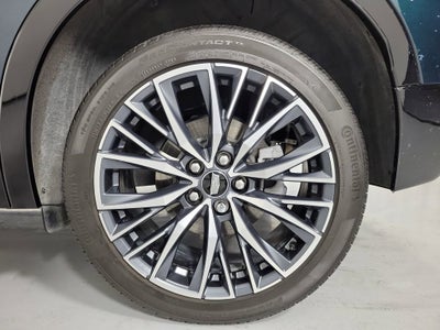 2025 Cadillac XT4 Sport