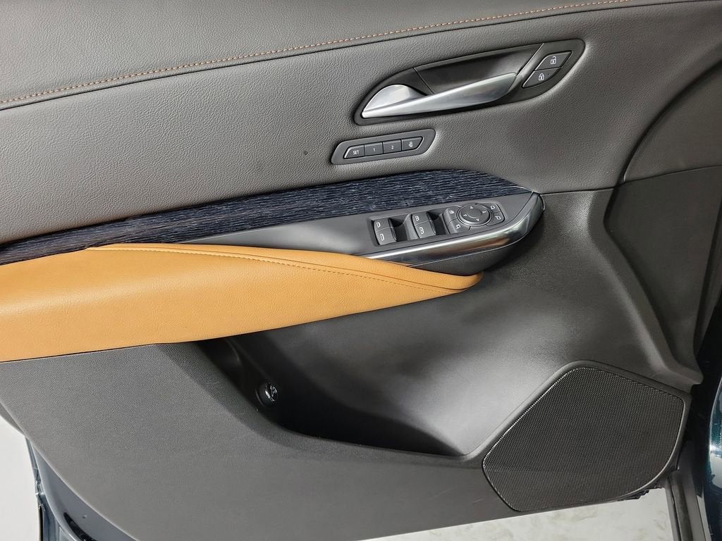 2025 Cadillac XT4 Sport