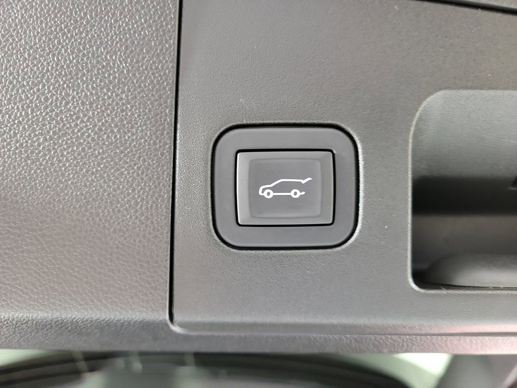 2025 Cadillac XT4 Sport