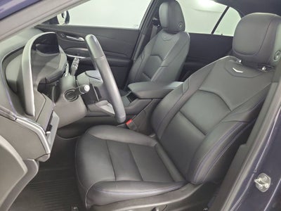 2024 Cadillac XT4 Sport