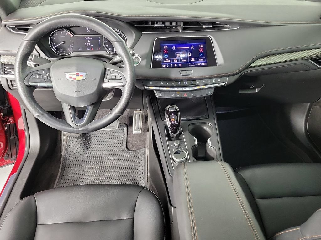 2022 Cadillac XT4 FWD Sport